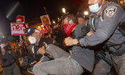 درگیری پلیس با مخالفان نتانیاهو در تل‌آویو؛ ۳۳ نفر از معترضان دستگیر شدند + فیلم