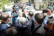 مثلث آلزایمر سیاسی، ناآگاهی و پروپاگاندای تبلیغاتی؛ عامل حضور دوباره احمدی‌نژاد 