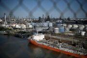 درخواست قانون‌گذاران آمریکایی از بایدن برای حل‌وفصل موضوع نفت توقیف‌شده ایران