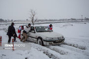 امدادرسانی هلال‌احمر زنجان به ۱۱۲ نفر گرفتار در برف و کولاک طی روز گذشته
