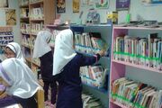 اهدای ۹۰ بسته کتاب به کتابخانه‌های مدارس تبریز