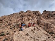 انتقال پیکر بانوی کوهنورد ۷۱ ساله جان باخته در بوم بلند دشتستان