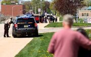 پلیس آمریکا دانش‌ آموز مسلح را در محوطه مدرسه کشت