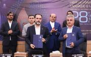 امضای ۸ تفاهم‌نامه شرکت ملی نفت ایران به ارزش ۸ میلیارد دلار در نمایشگاه صنعت نفت/ امضای ۴.۵ همت قرارداد ساخت داخل