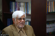 محمدرضا عارف: نمی توان کشور را رها کرد و کنار کشید