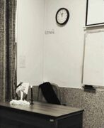 صندلی خالی شهید حسین امیرعبداللهیان در کلاس درس دانشگاه تهران + عکس