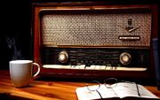 نگاهی به برنامه‌های رادیو در ۳ خرداد ۱۴۰۳/ روایت جانفشانی رزمندگان در شبکه‌های رادیویی