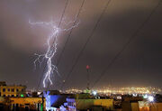 رگبار باران صاعقه و وزش باد شدید در تهران/ صدور هشدار نارنجی هواشناسی