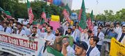 تجمع حامیان فلسطین در پایتخت پاکستان و ابراز همبستگی با دانشجویان آمریکا