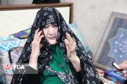 گزارش تصویری/دیدار جمعی از نخبگان قرآنی وزارت بهداشت با مادر شهید جمهور