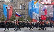 آغاز رژه «روز پیروزی» در میدان سرخ مسکو زیر بارش برف