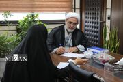 رئیس کل دادگستری سمنان به درخواست‌های حقوقی و قضایی ۶۴ نفر از مراجعان رسیدگی کرد