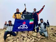 صعود تیم کوهنوردی منطقه میاندوآب به قله 3702 متری اورین خوی