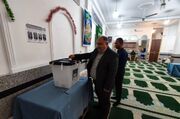 حضور پرشور مدیر و کارکنان شرکت ملی پخش فرآورده‌های نفتی منطقه بوشهر در پای صندوق های رای