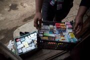 دود بازار سیاه داروهای تقلبی و سود سرشار قاچاقچیان