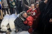 شمار شهیدان حمله به مرکز نوار غزه به ۴۴ نفر رسید/ زخمی‌شدن ۸۰ نفر/ جنایات صهیونیست ها ادامه دارد