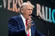 فاکس‌ نیوز: سرویس مخفی ایالات متحده سخنرانی ترامپ را به تاخیر انداخت