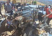 تصادف تریلی با چند خودرو در محور یاسوج - شیراز/‌ ۶ کشته و ۳۷ زخمی