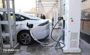 اتومبیل‌های بنزین‌سوز و گازوئیل‌سوز از چرخه مصرف خارج می‌شوند/ چه کسانی مانع ورود تکنولوژی و خودروهای برقی می‌شوند؟
