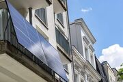پنل‌های خورشیدی در نیم میلیون بالکن آلمانی