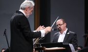 ارکستر ملی ایران با صدای عبدالحسین مختاباد در تالار وحدت روی صحنه رفت