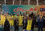 اهدای جام قهرمانی فوتسال جام رمضان با حضور وزیر ورزش + عکس