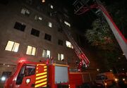 نجات ۲۳ نفر در حادثه آتش‌سوزی آپارتمان ۶ طبقه در قم