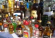 سرو مشروبات الکلی در کافه‌‌ای در بهارستان/ ۳ نفر دستگیر شدند