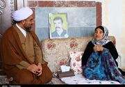 تکریم مادر شهید حبیب‌الله غفاری در کردستان + فیلم