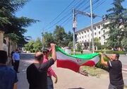 ایستادگی رای‌دهندگان در مقابل هتاکی عناصر ضد انقلاب در تفلیس