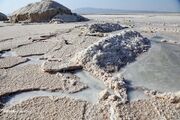 احتمال تبدیل دریاچه نمک قم به کانون جدید گرد و غبار کشور