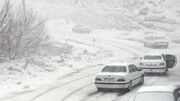 جاده‌های خراسان رضوی همچنان درگیر برف و کولاک است