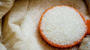 کشف بیش از ۲ تن شکر احتکار شده در زیرکوه