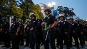 پلیس لس‌آنجلس با تمام قوا آماده سرکوب دانشجویان معترض شد