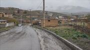 نمایی از هوای بارانی در روستای هلاغره بوئین میاندشت + فیلم