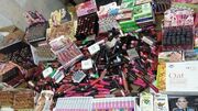 توقیف لوازم آرایشی و بهداشتی قاچاق در بازار تهران