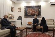 دیدار فرمانده قرارگاه مرکزی خاتم‌الانبیا(ص) با خانواده شهید پاکپور