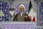 امام جمعه قم: دولت‌های منطقه از مزدوری شیطان خارج شوند