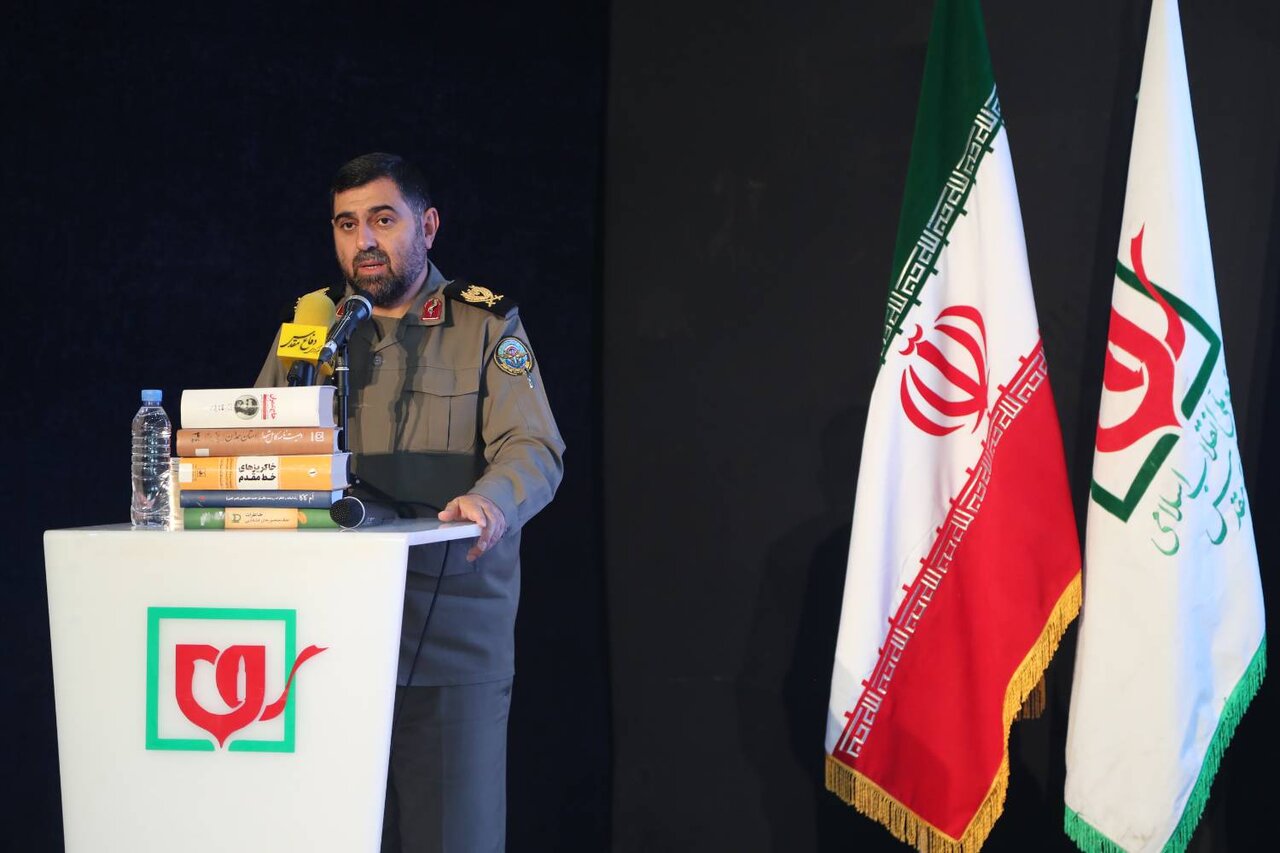 نقش مادران و همسران در دفاع مقدس باید بیش از پیش روایت شود