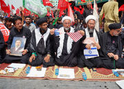 گزارش تصویری/ نماز ظهر اربعین در کراچی پاکستان