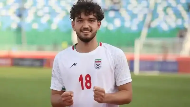دانیال ایری از تمرینات پرسپولیس دور شد؛ مصدومیت در بازی با کره شمالی