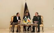 سرپرست وزارت دفاع با فرمانده ارتش پاکستان دیدار کرد