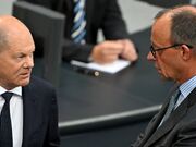 German opposition hits out at Scholz for delaying confidence vote