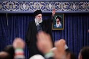 رهبر انقلاب: ما داغدار و عزادار خون‌های ریخته شده در فتنه دی‌ماه هستیم/ خطرناک‌تر از ناو، آن سلاحی است که می‌تواند این ناو را به قعر دریا فرو ببرد