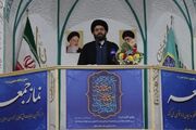 امام جمعه زنجان: وحدت میان ارکان جامعه رمز پیروزی در برابر توطئه‌های دشمنان است