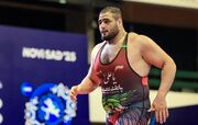 قهرمان سنگین‌وزن جهان باخت، کار برای دوبنده تیم ملی به مبارزه دوم کشید/قهرمان سنگین‌وزن کشتی آزاد جهان تماشاگر ویژه مبارزه هدایتی