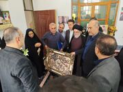 دیدار مسئولان دانشگاه آزاد اسلامی استان فارس با خانواده دانشجوی شهید در شهرستان خفر