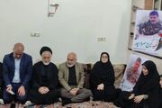 مهاجرانی: دولت تمام‌قد در خدمت خانواده شهداست