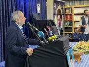 کاظمی: جامعه تعلیم و تربیت در کنار رهبر انقلاب ایستاده و با آرمان‌های رهبر شهید تجدید عهد می‌کند