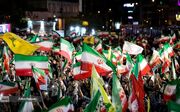 مردم با وجود مشکلات معیشتی همچنان پای دفاع از استقلال کشور ایستاده‌اند/ منابع کشور باید شفاف و عادلانه مدیریت شود